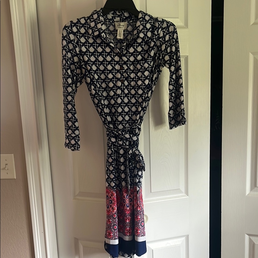 DM Collection Navy and Red Geometric Long Sleeve Dress